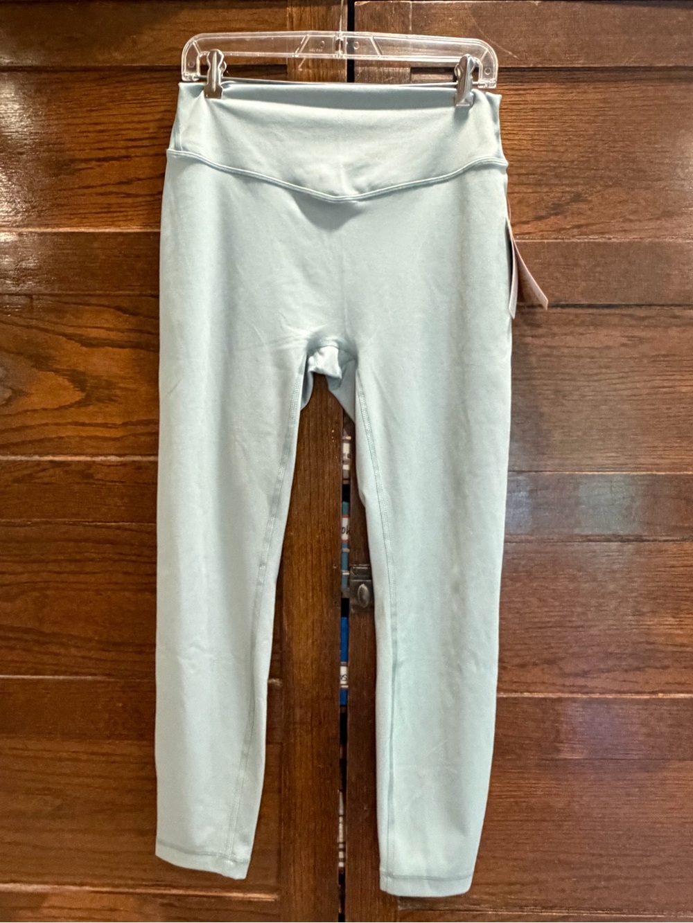 NWT Yogalicious Lux Flex XL soft meadow Sage Green Leggings ankle tights active